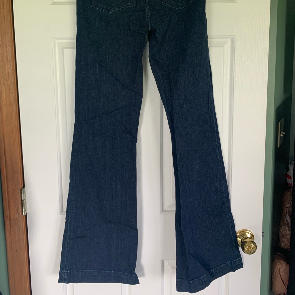 Like New 7 For All Mankind Dojo Jeans